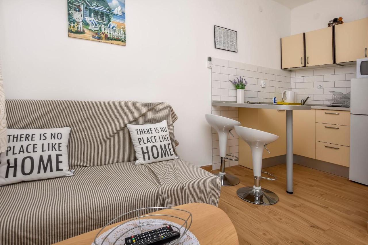 Apartments Matas ロゴズニッツァ エクステリア 写真